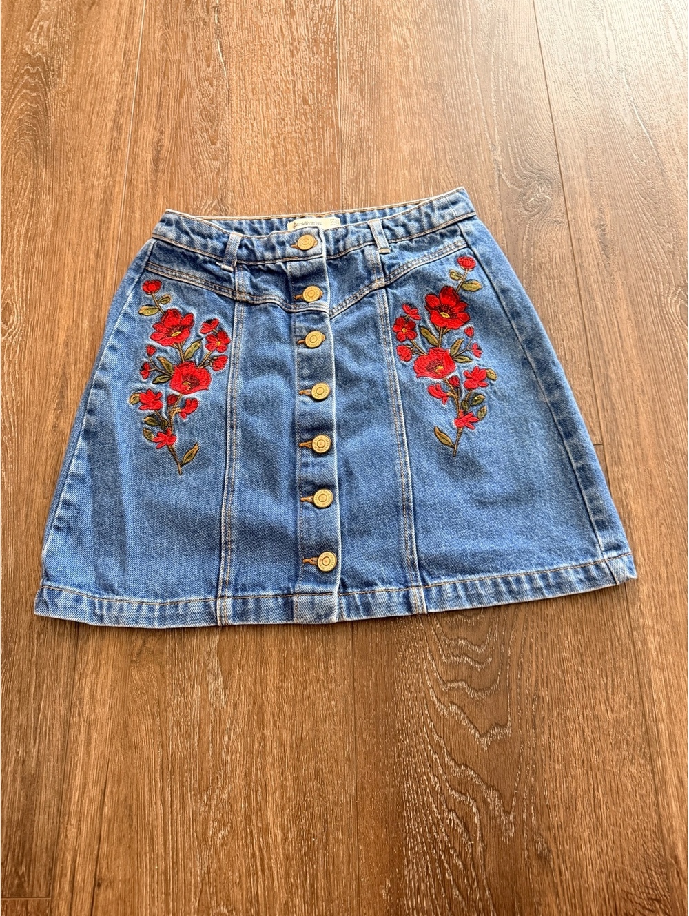 Stradivarius Embroidered Floral Denim Skirt Button Front; Cottagecore; Western